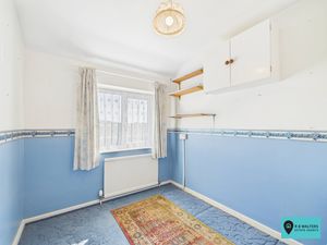 Bedroom- click for photo gallery